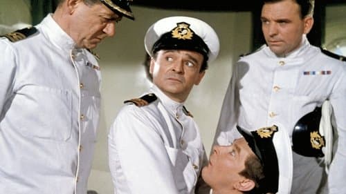 Carry On Cruising의 스틸컷