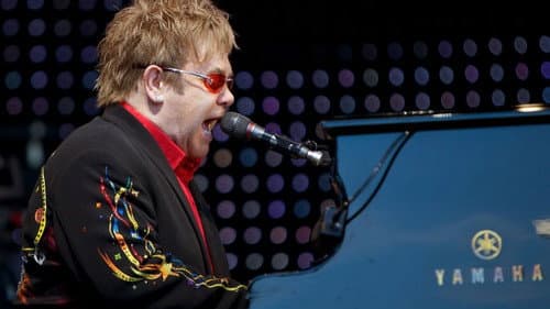Elton John: A Singular Man의 스틸컷